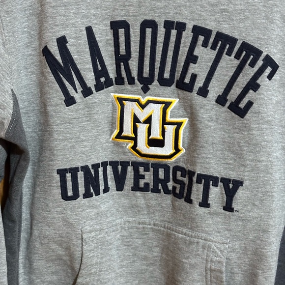Champion Marquette University women’s small hoodie - Picture 2 of 7
